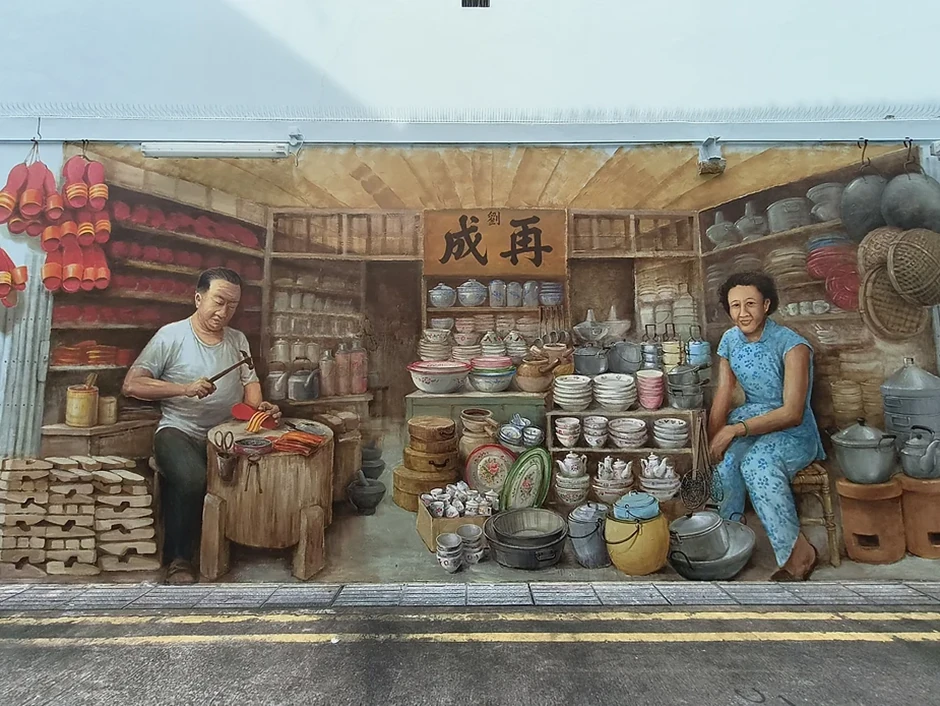 Exploring the Enchanting Chinatown Murals: A First-Person Journey